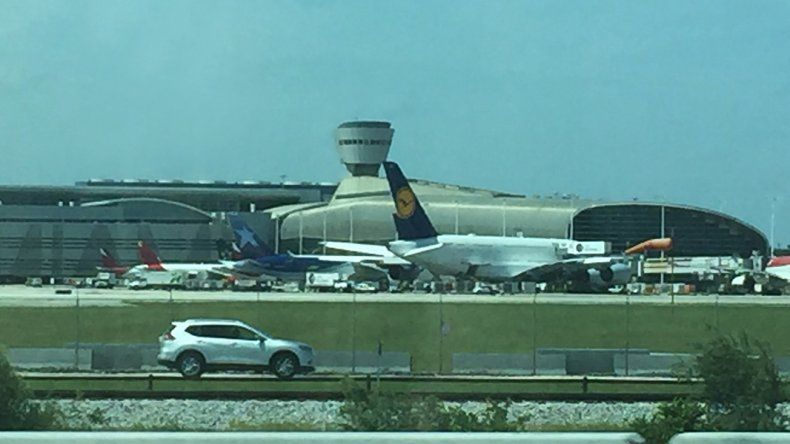 Vista Aerea Del Aeropuerto De Miami
