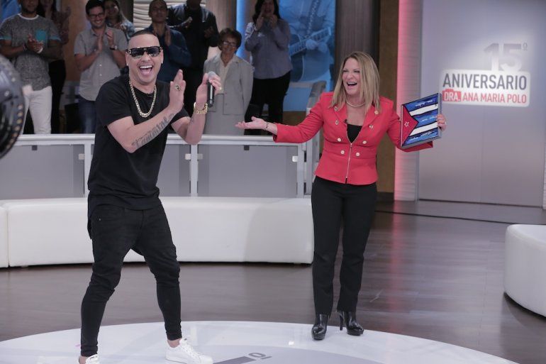 La Dra. Polo bailó y cantó junto a Jacob Forever.