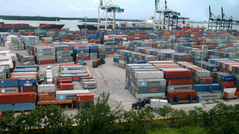 Trabajador del Puerto de Miami herido con un contenedor - Diario las Américas