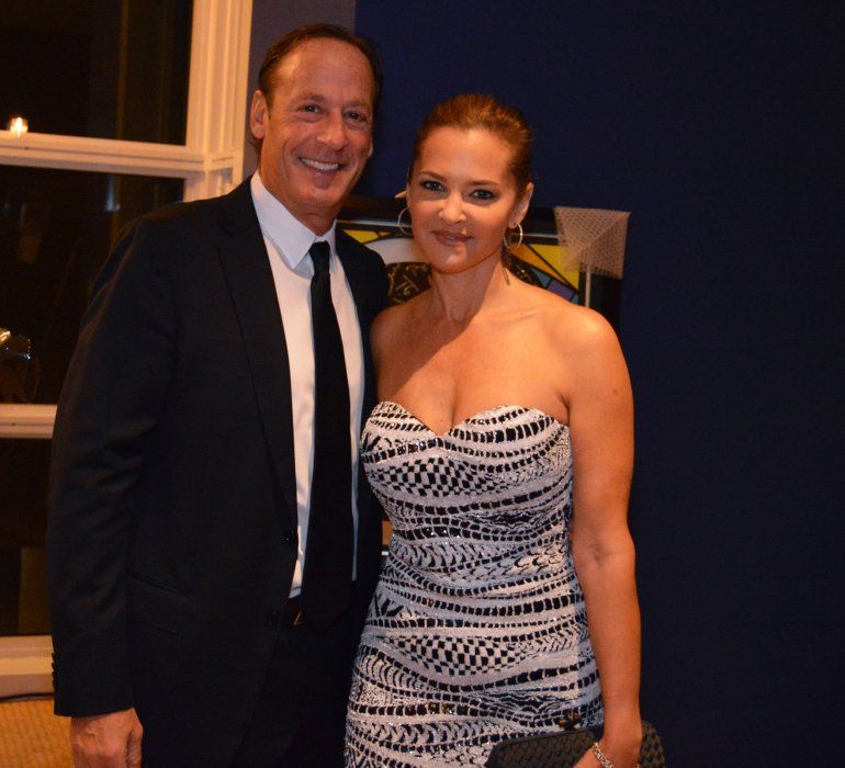 Michael Comras y Daniela Swaebe