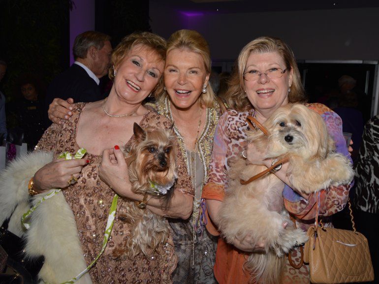 Brenda Blackman, Pat Berkeley y Gwen Taylor.