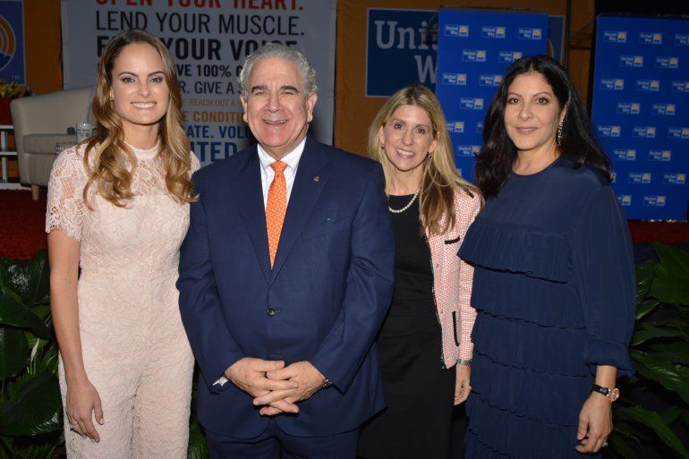 Melissa Medina, Harve Mogul, Judy Schaechter y Yolanda Berkowitz.