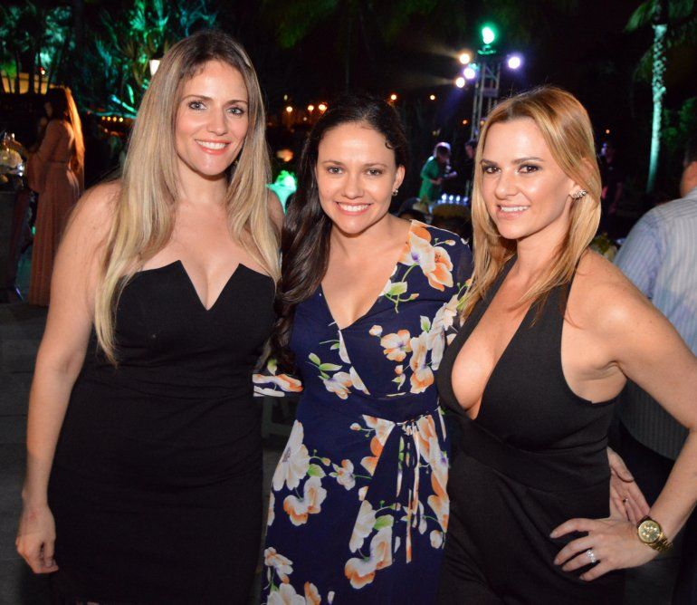 Jamie Cabrera, Yvette Kostawic y Janelle Aguada