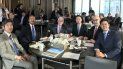 Ccónsul general de Japón, Ken Okaniwa, el vicepresidente de mercadeo y ventas de JAL, Hideki Takarada, el presidente del Buró de Turismo del Gran Miami, Bill Talbert, el vicepresidente de JAL para Las Américas, Akira Kimura, el director de Aviación en Miami-Dade, Emilio T. González, y el comisionado de Miami Ken Russell. Ccónsul general de Japón, Ken Okaniwa, el vicepresidente de mercadeo y ventas de JAL, Hideki Takarada, el presidente del Buró de Turismo del Gran Miami, Bill Talbert, el vicepresidente de JAL para Las Américas, Akira Kimura, el director de Aviación en Miami-Dade, Emilio T. González, y el comisionado de Miami Ken Russell.