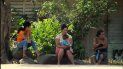 Entre las causas de la disminución de la natalidad, los expertos señalan la emigración de las mujeres en edad reproductiva y la falta de vivienda propia. Entre las causas de la disminución de la natalidad, los expertos señalan la emigración de las mujeres en edad reproductiva y la falta de vivienda propia.