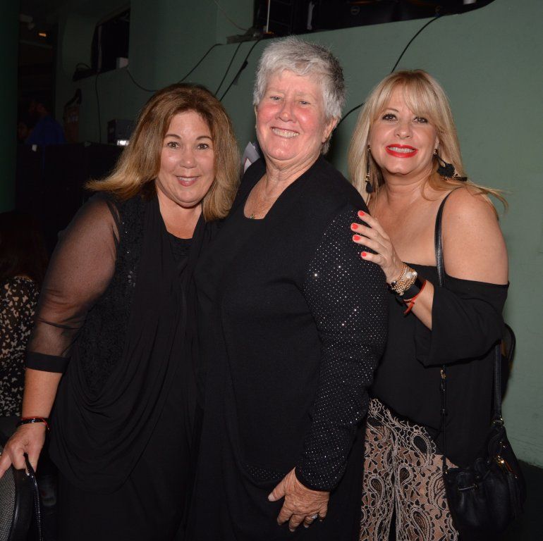 Mary Ferreiro, Sally Heyman y Bonnie Michaels
