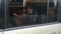 El hombre fue atendido por paramédicos, porque no se despertaba. El hombre fue atendido por paramédicos, porque no se despertaba.