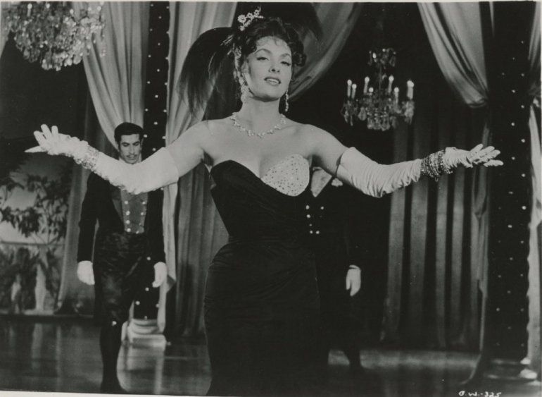 La actriz <i> Gina </i>Lollobrigida en la película La mujer más bella.