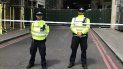 Policía de Londres detuvo al joven adolescente. Policía de Londres detuvo al joven adolescente.