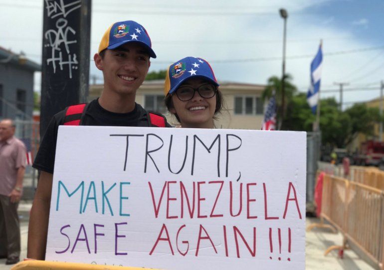 Venezolanos opuestos al régimen de Maduro piden a Trump hacer de Venezuela un país seguro otra vez.