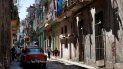 Para la población de la capital cubana cada vez se hace más difícil encontrar un sitio donde vivir debido ala disparidad de los salarios y al alto costo de los inmuebles. Para la población de la capital cubana cada vez se hace más difícil encontrar un sitio donde vivir debido ala disparidad de los salarios y al alto costo de los inmuebles.