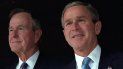 Los antiguos presidentes de los Estados Unidos George W. Bush y George H.W. Bush durante la ceremonia de inauguración de la biblioteca presidencial George W. Bush, en la Universidad Metodista del Sur, en Dallas, Texas. Los antiguos presidentes de los Estados Unidos George W. Bush y George H.W. Bush durante la ceremonia de inauguración de la biblioteca presidencial George W. Bush, en la Universidad Metodista del Sur, en Dallas, Texas.
