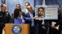 La fiscal estatal Katherine Fernández Rundle presenta el caso del administrador Donovan Staley. La fiscal estatal Katherine Fernández Rundle presenta el caso del administrador Donovan Staley.