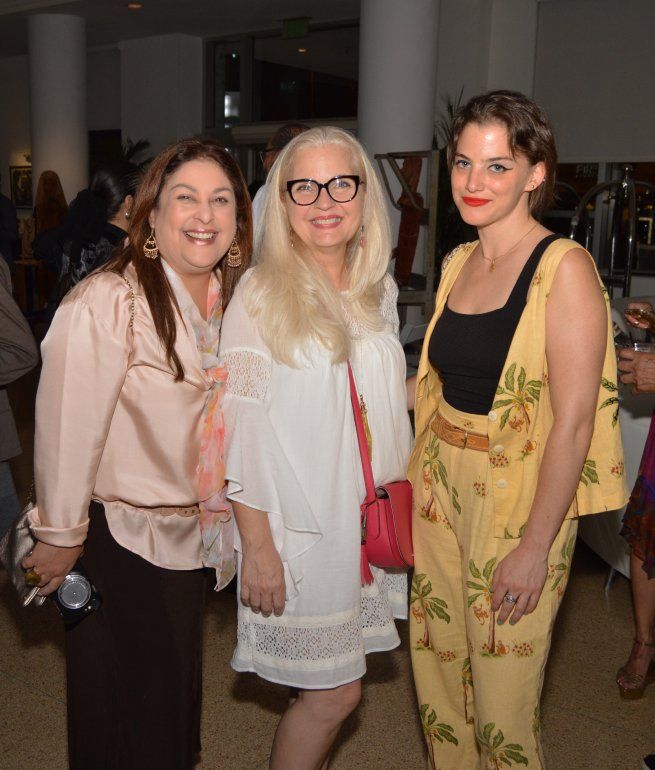 Andreina Fuentes, Rochi Llaneza y Alex Núñez