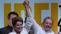 Lula da Silva acompaña a Dilma Rousseff celebrando su victoria electoral del 26OCT14. Lula da Silva acompaña a Dilma Rousseff celebrando su victoria electoral del 26OCT14.
