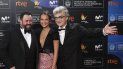 El actor británico Celyn Jones, la actriz sueca Alicia Vikander y el realizador alemán Wim Wenders, a su llegada a la gala inaugural de la 65 Edición del Festival Internacional de Cine de San Sebastián. El actor británico Celyn Jones, la actriz sueca Alicia Vikander y el realizador alemán Wim Wenders, a su llegada a la gala inaugural de la 65 Edición del Festival Internacional de Cine de San Sebastián.