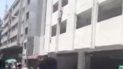 hombre cae de un segundo piso durante terremoto en mexico hombre cae de un segundo piso durante terremoto en mexico
