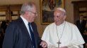 El papa Francisco recibió al presidente de Perú, Pablo Kuczynski (izq), en audiencia privada en el Vaticano el 22 de septiembre de 2017. El papa Francisco recibió al presidente de Perú, Pablo Kuczynski (izq), en audiencia privada en el Vaticano el 22 de septiembre de 2017.