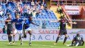 El colombiano Duván Zapata abrió el marcador luego de una falla defensiva de la zaga rossonera. El colombiano Duván Zapata abrió el marcador luego de una falla defensiva de la zaga rossonera.