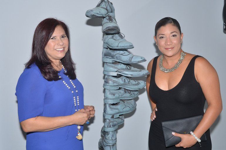 Sara Guenechea y Darymel Contreras