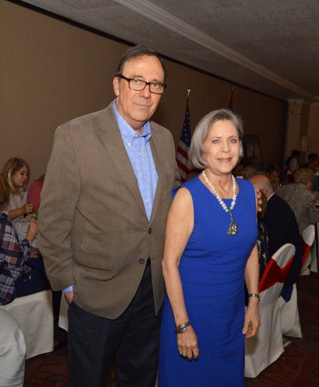 Carlos Alberto y Linda Montaner