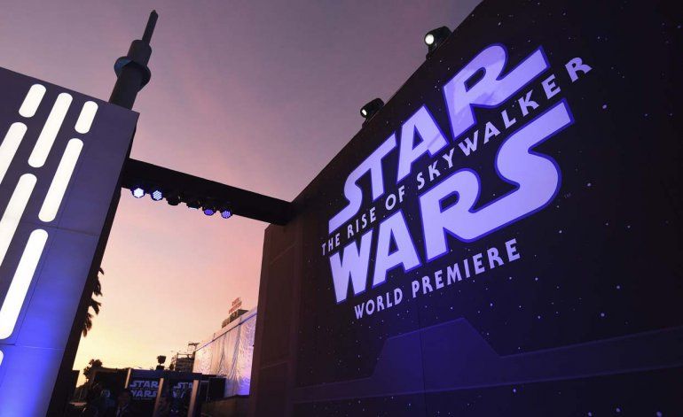El estreno ser&aacute; la primera ocasi&oacute;n que alguien fuera de un grupo selecto vea el noveno filme de la historia de &ldquo;Star Wars