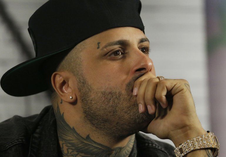 En esta fotograf&iacute;a de archivo del nueve de mayo de 2017 el reggaetonero Nicky Jam durante una conferencia de prensa en la Ciudad de M&eacute;xico para promover su &aacute;lbum &ldquo;F&eacute;nix&rdquo;. 