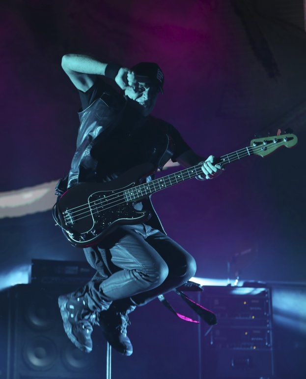 Zeta Bosio de Soda Stereo durante el primer concierto de su gira "Gracias totales", el s&aacute;bado 29 de febrero del 2020 en Bogot&aacute;. 