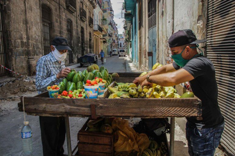 Trabajar como cuentapropista en Cuba supone una cadena de burocracia que poco beneficia al emprendedor. 
