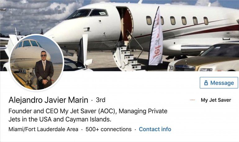Una captura de pantalla en LinkedIn muestra la cuenta de Alejandro Javier Marín, al frente de una compañía de jets privados.