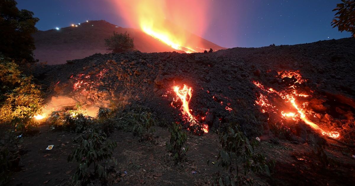 Finaliza erupción de volcán Pacaya en Guatemala