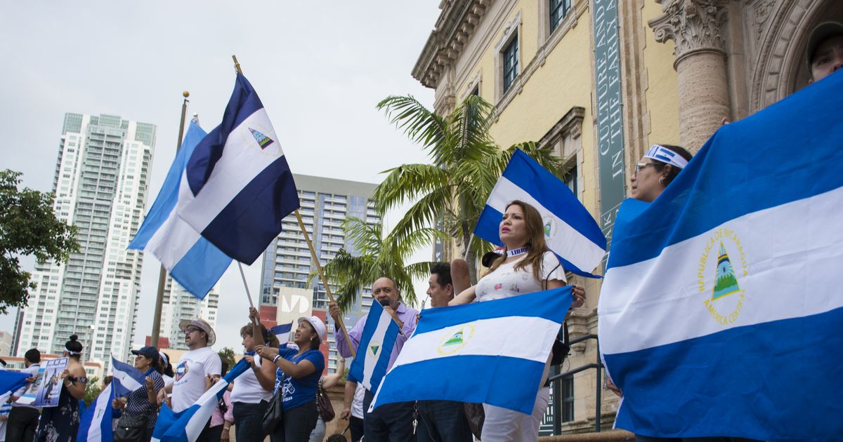 Nicaragüenses protestan en Miami para exigir renuncia de Daniel Ortega