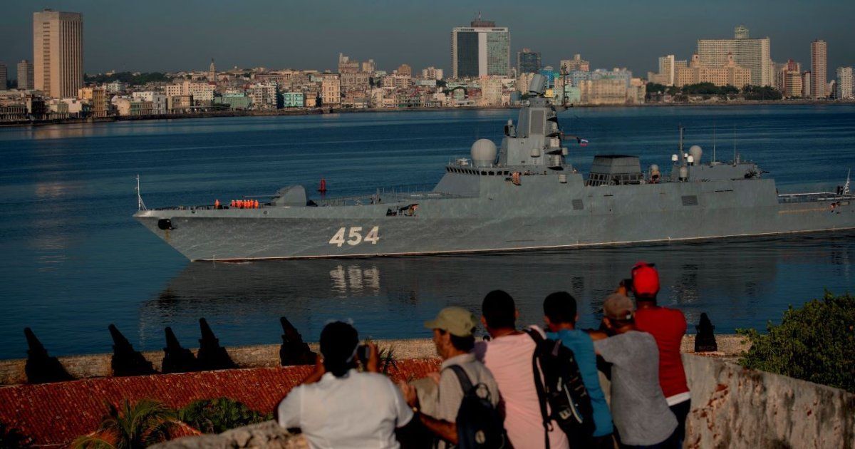 Captan La Llega A La Habana Del Submarino Nuclear De La Armada Rusa