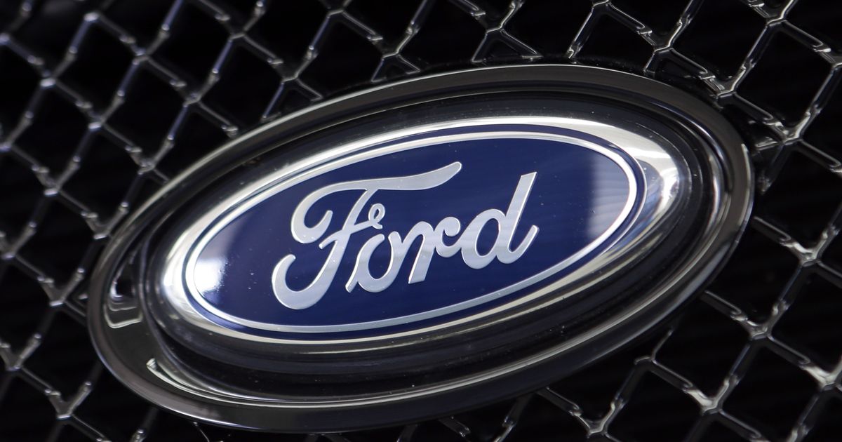 Ford llama a revisión a casi medio millón de autos por grave problema