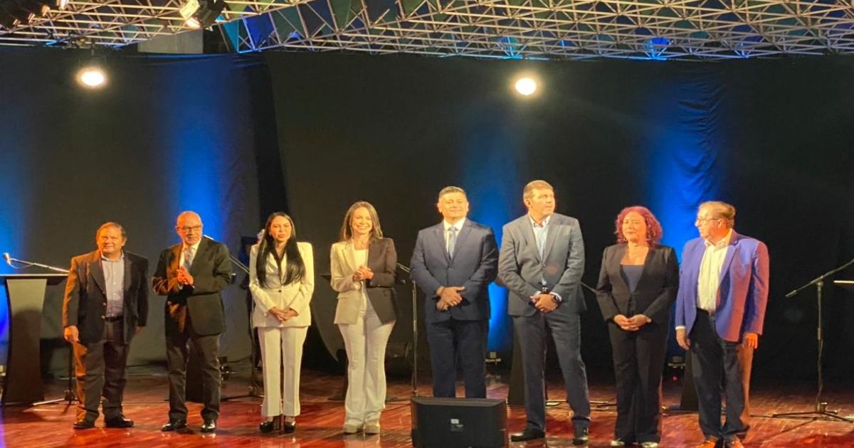 Ratifican A 13 Candidatos Para Las Primarias Opositoras