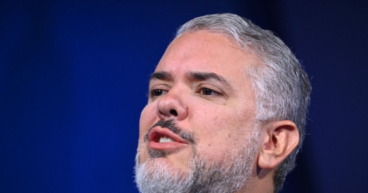 Iván Duque sale en defensa de Álvaro Uribe Su inocencia no tiene discusión