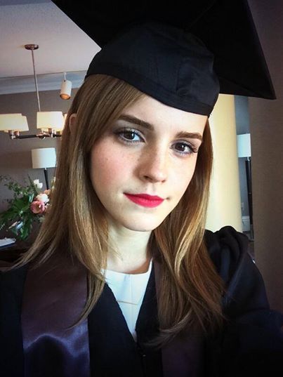 Emma Watson Se Graduó De La Universidad Celebritylandia