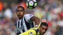 La importancia de Rondón en la faceta ofensiva del equipo de Benítez se plasma en una estadística que señala que ha sido parte activa en el 46% de los goles del Newcastle. Acumula ya 7 tantos marcados y ha repartido cuatro asistencias en la Premier League. La importancia de Rondón en la faceta ofensiva del equipo de Benítez se plasma en una estadística que señala que ha sido parte activa en el 46% de los goles del Newcastle. Acumula ya 7 tantos marcados y ha repartido cuatro asistencias en la Premier League.