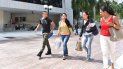 En EEUU hay cerca de 55 millones de latinos, de los cuales el 63% son mexicanos, según datos oficiales. En EEUU hay cerca de 55 millones de latinos, de los cuales el 63% son mexicanos, según datos oficiales.