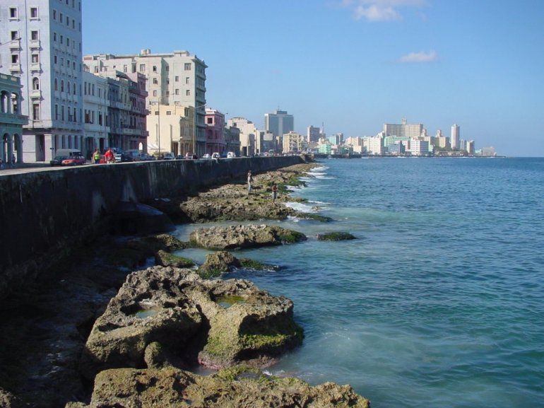 Resultado de imagen de malecon cuba"