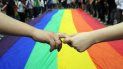 Con etiquetas como #unafamiliamuyoriginal y #matrimonioigualitarioya, el activismo LGTBI ha salido al paso a una campaña de varias iglesias cristianas que abogan por mantener el diseño original del matrimonio, que solo incluiría a un hombre y una mujer Con etiquetas como #unafamiliamuyoriginal y #matrimonioigualitarioya, el activismo LGTBI ha salido al paso a una campaña de varias iglesias cristianas que abogan por mantener el diseño original del matrimonio, que solo incluiría a un hombre y una mujer