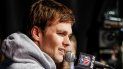 Brady, a sus 40 años, estableció un nuevo récord al conquistar su tercer premio MVP de la temporada de NFL. Brady, a sus 40 años, estableció un nuevo récord al conquistar su tercer premio MVP de la temporada de NFL.