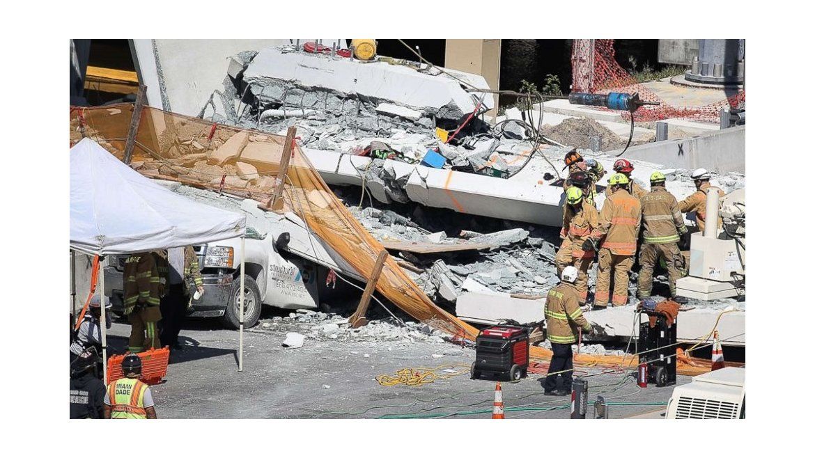 Tragedia en Miami/ Colapsa puente que comunica FIU con Sweetwater y se reportan varios muertos 0001325278