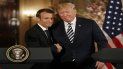 El presidente de Francia, Emmanuel Macron, y el mandatario de EEUU, Donald Trump, se dan la mano durante la rueda de prensa conjunta que ofrecieron en la Casa Blanca El presidente de Francia, Emmanuel Macron, y el mandatario de EEUU, Donald Trump, se dan la mano durante la rueda de prensa conjunta que ofrecieron en la Casa Blanca