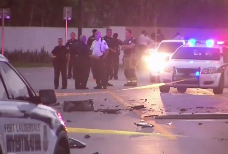 Las policías de Broward y Fort Lauderdale en el lugar del accidente.