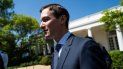 Jared Kushner, yerno y asesor del presidente Donald Trump, es visto en el Rose Garden de la Casa Blanca de Washington. Jared Kushner, yerno y asesor del presidente Donald Trump, es visto en el Rose Garden de la Casa Blanca de Washington.