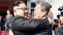 Los líderes norcoreano y surcoreano, Kim Jong-un y Moon Jae-In, respectivamente, en su reunión de este 26 de mayo de 2018. Los líderes norcoreano y surcoreano, Kim Jong-un y Moon Jae-In, respectivamente, en su reunión de este 26 de mayo de 2018.