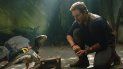 En Jurassic World: Fallen Kingdom, los dinosaurios que habitan en la isla Nublar, donde se construyó el parque original, se ven amenazados por la explosión de un volcán. En Jurassic World: Fallen Kingdom, los dinosaurios que habitan en la isla Nublar, donde se construyó el parque original, se ven amenazados por la explosión de un volcán.