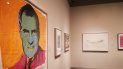 Una obra de Andy Warhol que dice Vota a McGovern, junto a otras que forman parte de la exhibición Sense of Humor (Sentido del humor), que se inaugura este domingo en el National Gallery of Art, en Washington D.C. Una obra de Andy Warhol que dice Vota a McGovern, junto a otras que forman parte de la exhibición Sense of Humor (Sentido del humor), que se inaugura este domingo en el National Gallery of Art, en Washington D.C.