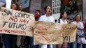 También protestó por incrementos salariales un grupo de docentes en el este de la capital venezolana y en el estado Sucre También protestó por incrementos salariales un grupo de docentes en el este de la capital venezolana y en el estado Sucre